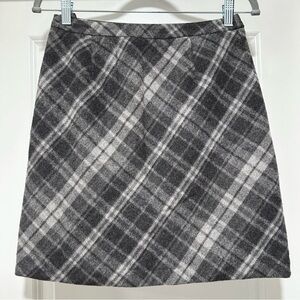 J. Crew Wool A-line Plaid Skirt Gray Black Plaid Size 4